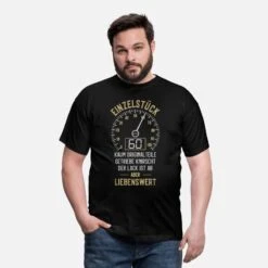 Gildan '60. GEBURTSTAG EINZELSTÜCK TACHO 1963 OLDOMETER' Männer T-Shirt | Spreadshirt -Steman Clothing Shop 60 geburtstag einzelstueck tacho 1963 oldometer maenner t shirt 2