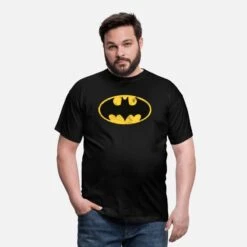 Gildan 'DC Comics Batman Logo Used Look' Männer T-Shirt | Spreadshirt -Steman Clothing Shop dc comics batman logo used look maenner t shirt 2