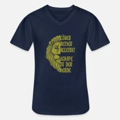 Gildan 'Löwen Reisen Alleine !' Männer-T-Shirt Mit V-Ausschnitt | Spreadshirt -Steman Clothing Shop loewen reisen alleine maenner t shirt mit v ausschnitt 4